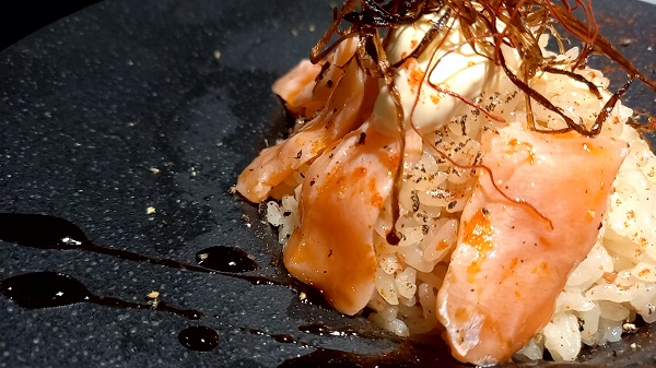 サーモンヌードル 鮭飯