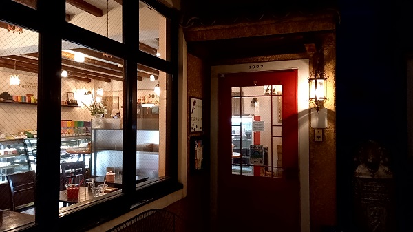 テオブロマ　夜