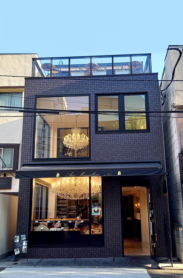 オー・メルベイユ・ドゥ・フレッド　店内　外観