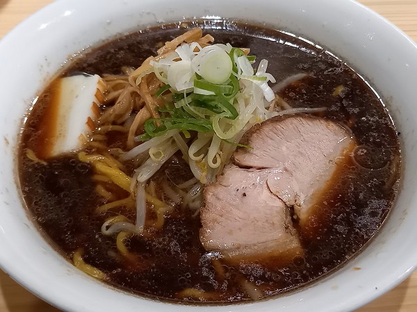 20221128醬油ラーメン