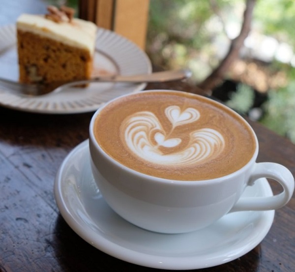 アカアマコーヒー　店内コーヒー　横600