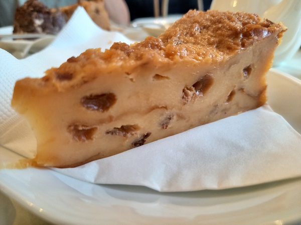 メルベイユ　プリン半分